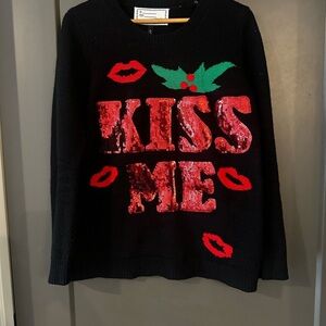 'Kiss Me' Christmas Sweater Long Sleeve Warm Lips size Large